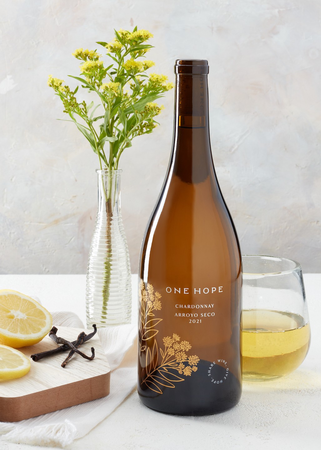 Vintner Chardonnay 2020 White Wine from California by Onehope 750ml