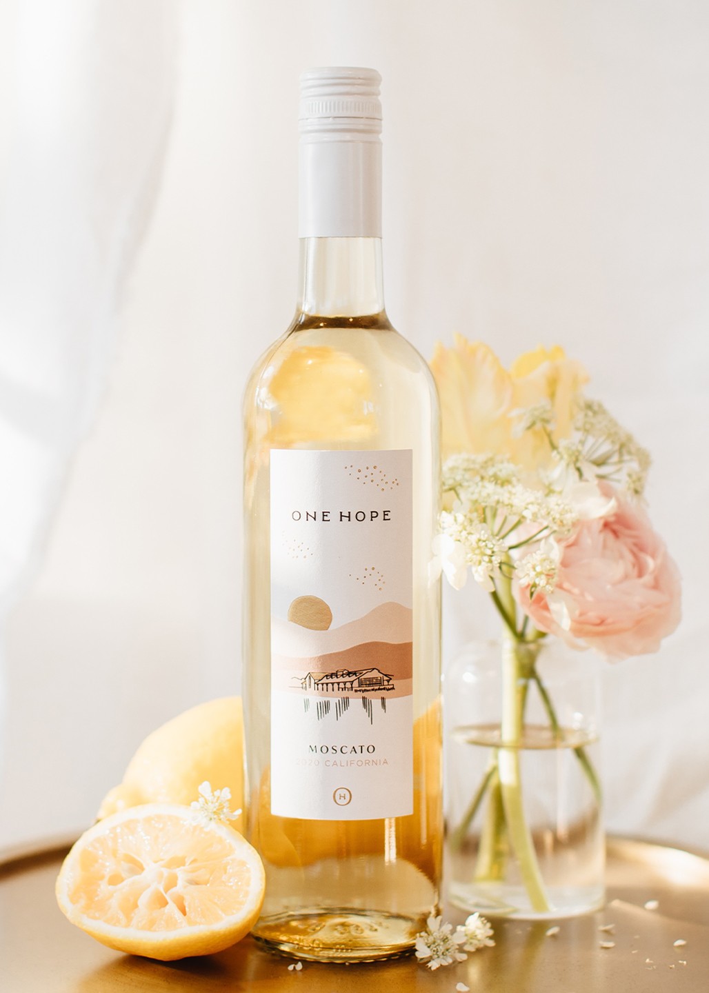 Vintner Chardonnay 2020 White Wine from California by Onehope 750ml